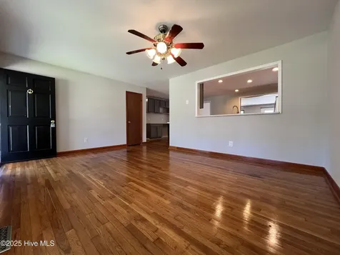 805 Gardenview Drive Jacksonville NC 28540