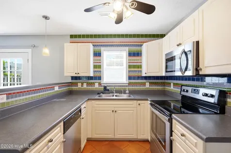 2337 Jefferson Street Wilmington NC 28401