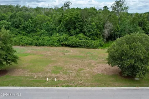 210 Colleton Square Newport NC 28570