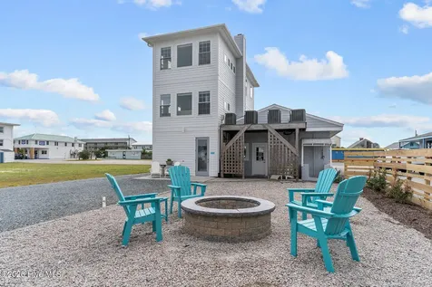 808 S Anderson Boulevard Topsail Beach NC 28445