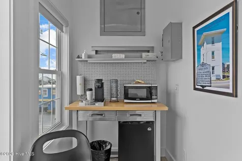 808 S Anderson Boulevard Topsail Beach NC 28445