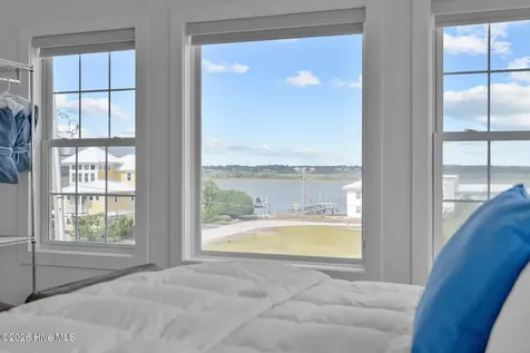 808 S Anderson Boulevard Topsail Beach NC 28445