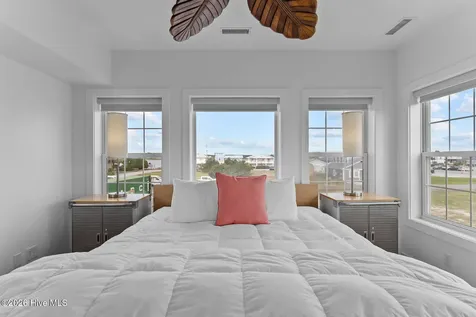 808 S Anderson Boulevard Topsail Beach NC 28445