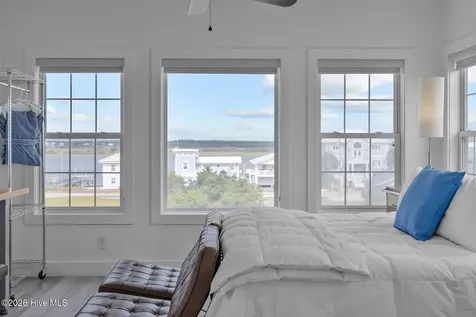 808 S Anderson Boulevard Topsail Beach NC 28445