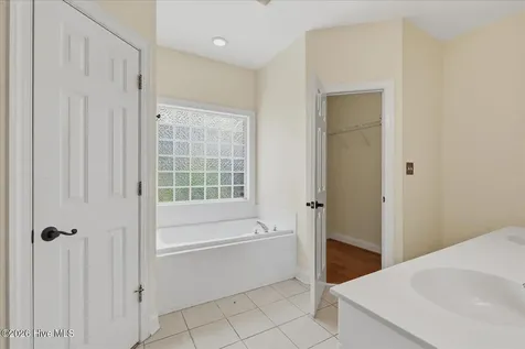 4818 Alida Place Wilmington NC 28409