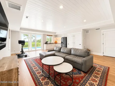 106 Seven Oaks Court Hampstead NC 28443