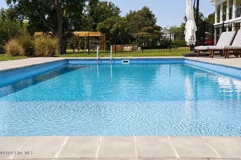 106 Seven Oaks Court Hampstead NC 28443
