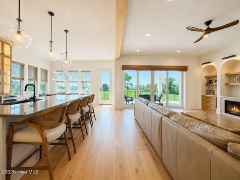 106 Seven Oaks Court Hampstead NC 28443