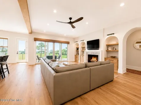 106 Seven Oaks Court Hampstead NC 28443
