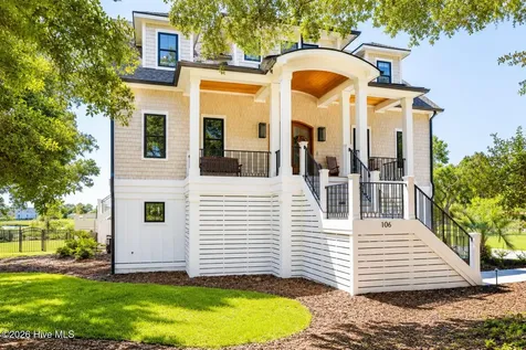 106 Seven Oaks Court Hampstead NC 28443