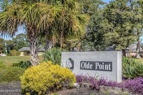 609 Sawgrass Road Hampstead NC 28443