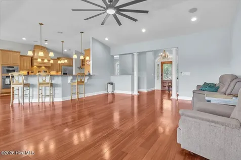 609 Sawgrass Road Hampstead NC 28443