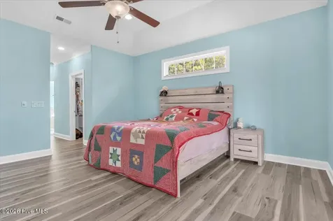 609 Sawgrass Road Hampstead NC 28443