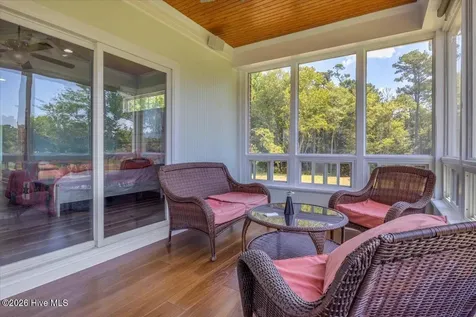 609 Sawgrass Road Hampstead NC 28443