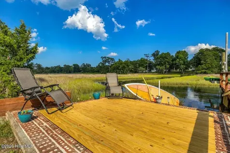 609 Sawgrass Road Hampstead NC 28443