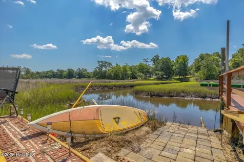 609 Sawgrass Road Hampstead NC 28443