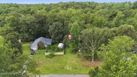 857 Mill River Road Jacksonville NC 28540