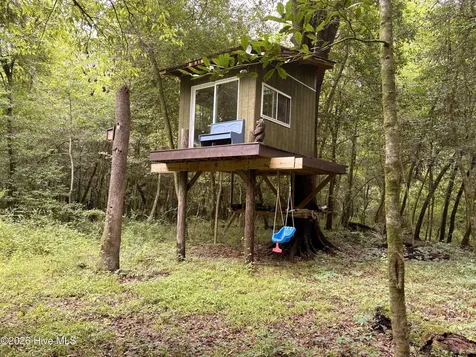 857 Mill River Road Jacksonville NC 28540