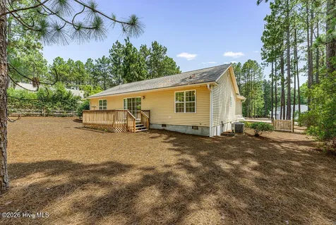 108 Brandywine Drive Seven Lakes NC 27376