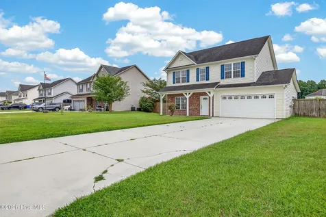 115 Dukes Lake Circle Richlands NC 28574
