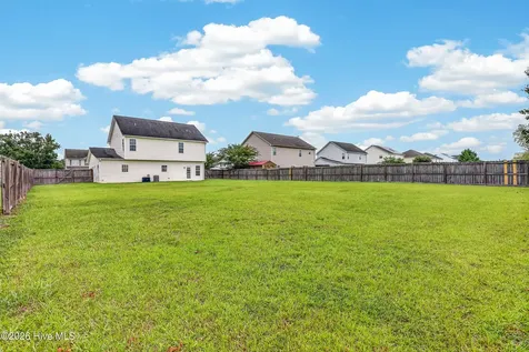 115 Dukes Lake Circle Richlands NC 28574