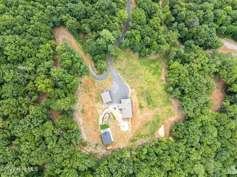 629 Peaks Drive Hayesville NC 28904