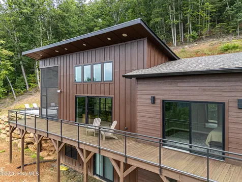 629 Peaks Drive Hayesville NC 28904