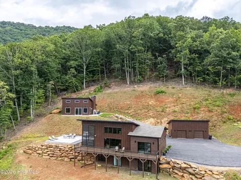 629 Peaks Drive Hayesville NC 28904