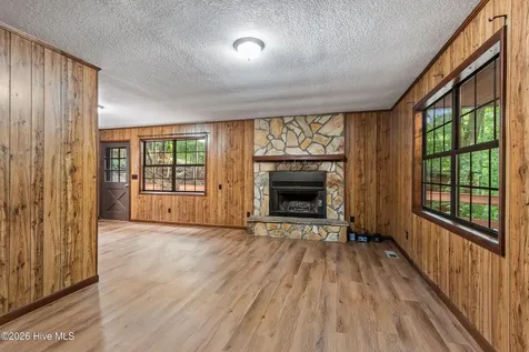 33 Hundred Acre Woods Drive Murphy NC 28906
