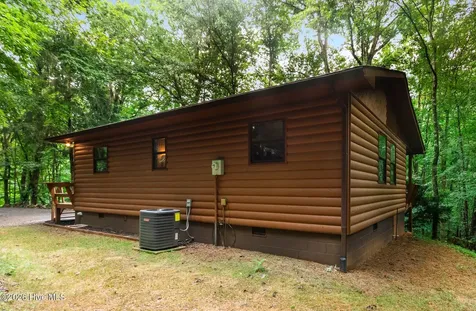 33 Hundred Acre Woods Drive Murphy NC 28906