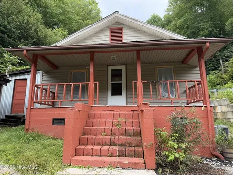 6686 Nc Highway 141 Marble NC 28905