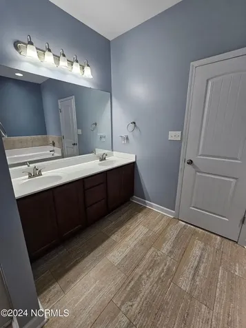 833 Tuscarora Trail Jacksonville NC 28546