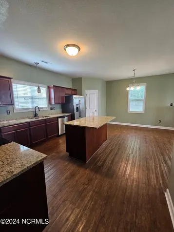 833 Tuscarora Trail Jacksonville NC 28546