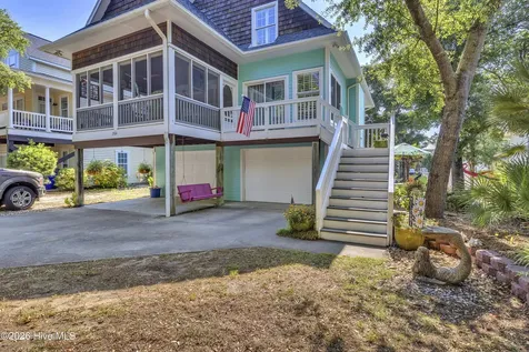 204 NE 60th Street Oak Island NC 28465