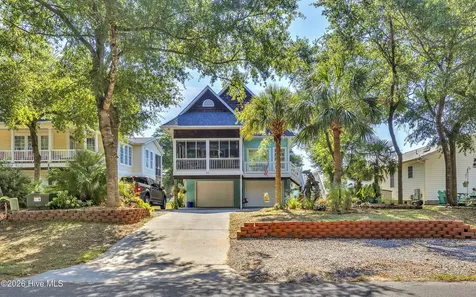 204 NE 60th Street Oak Island NC 28465