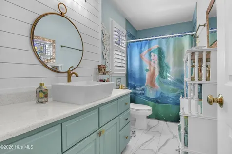 204 NE 60th Street Oak Island NC 28465