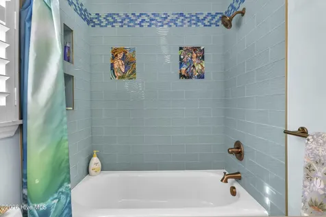 204 NE 60th Street Oak Island NC 28465