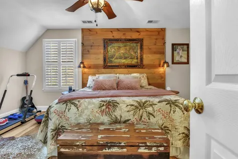 204 NE 60th Street Oak Island NC 28465