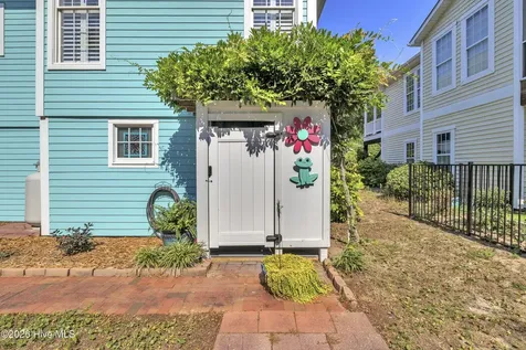 204 NE 60th Street Oak Island NC 28465