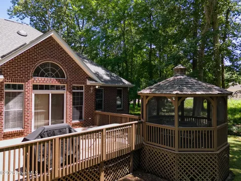 148 Broad River Drive Hertford NC 27944