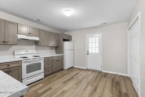893 W Pueblo Drive Jacksonville NC 28546