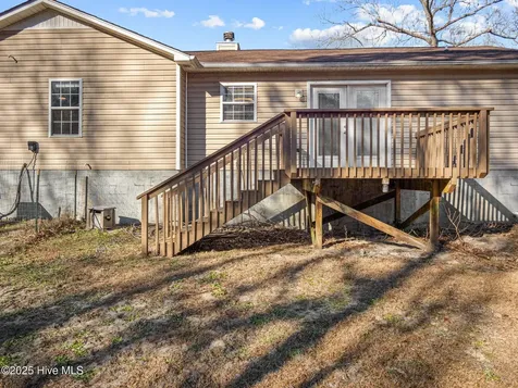 218 Winterberry Court Jacksonville NC 28540