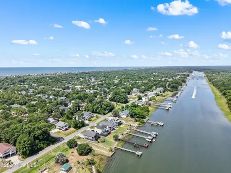 1308 E Yacht Drive Oak Island NC 28461