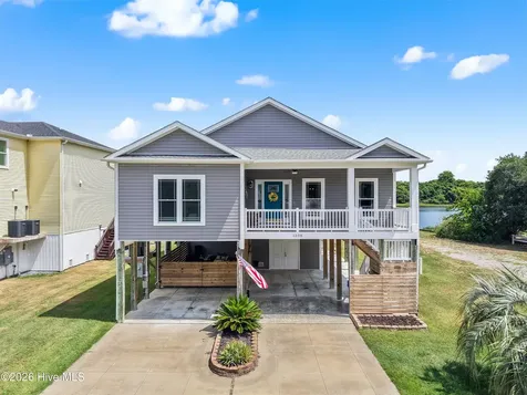 1308 E Yacht Drive Oak Island NC 28461