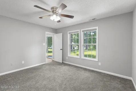 130 Sweetwater Drive Jacksonville NC 28540