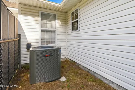 103 Glenside Court Midway Park NC 28544