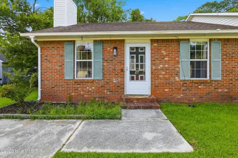103 Glenside Court Midway Park NC 28544