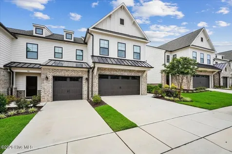 102 Paperwhite Place Clayton NC 27527