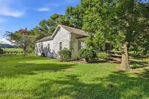 1314 Harper House Road Four Oaks NC 27524
