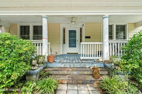 216 Fleming Street Washington NC 27889